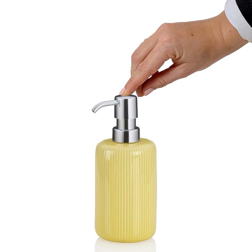 ДОЗАТОР ЗА ТЕЧЕН САПУН "AVA" ЖЪЛТ ДОЗАТОР ЗА ТЕЧЕН САПУН "AVA" ЖЪЛТ