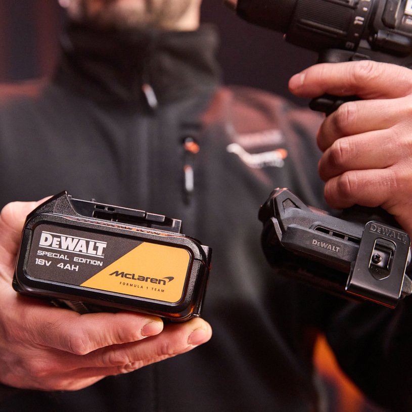 DEWAL АКУМ.УД.БОРМАШИНА DCD86MM2T-QW DEWAL АКУМ.УД.БОРМАШИНА DCD86MM2T-QW