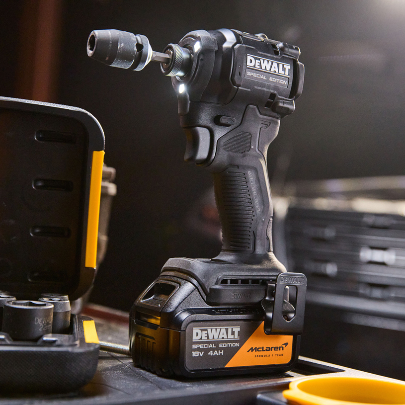 DEWALT АКУМ.УД.ВИНТОВЕРТ DCF86MM2T-QW DEWALT АКУМ.УД.ВИНТОВЕРТ DCF86MM2T-QW
