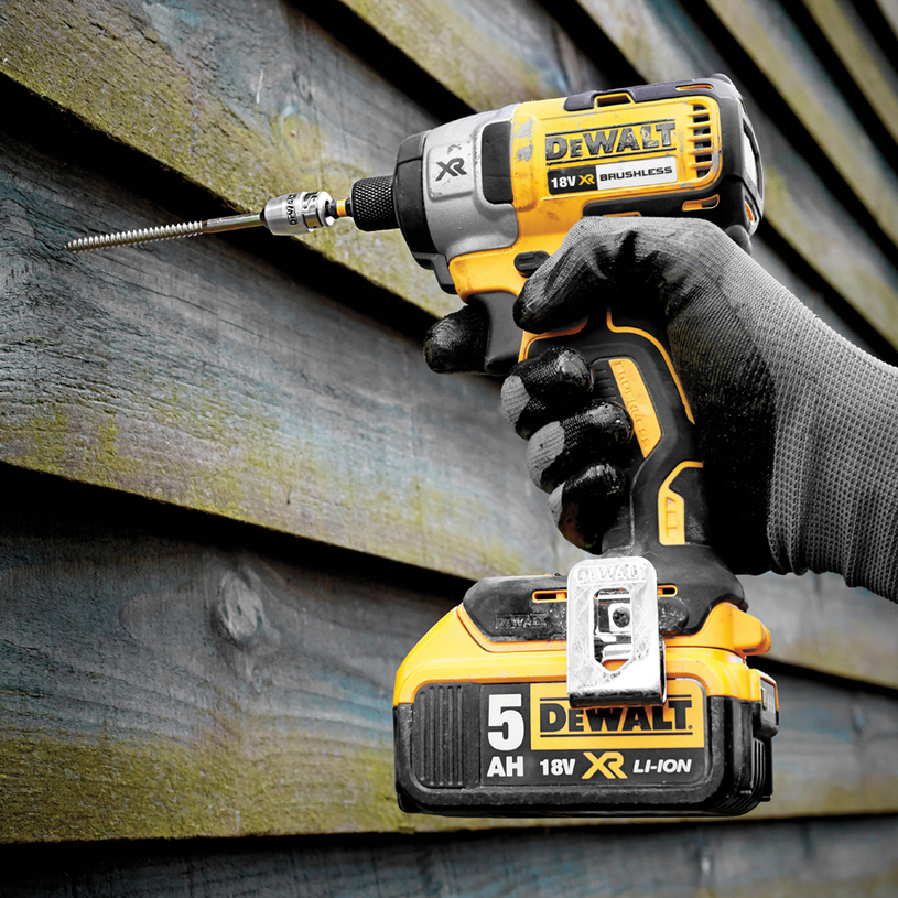 #DEWALT АКУМ.КОМПЛЕКТ DCK685P3T-QW #DEWALT АКУМ.КОМПЛЕКТ DCK685P3T-QW