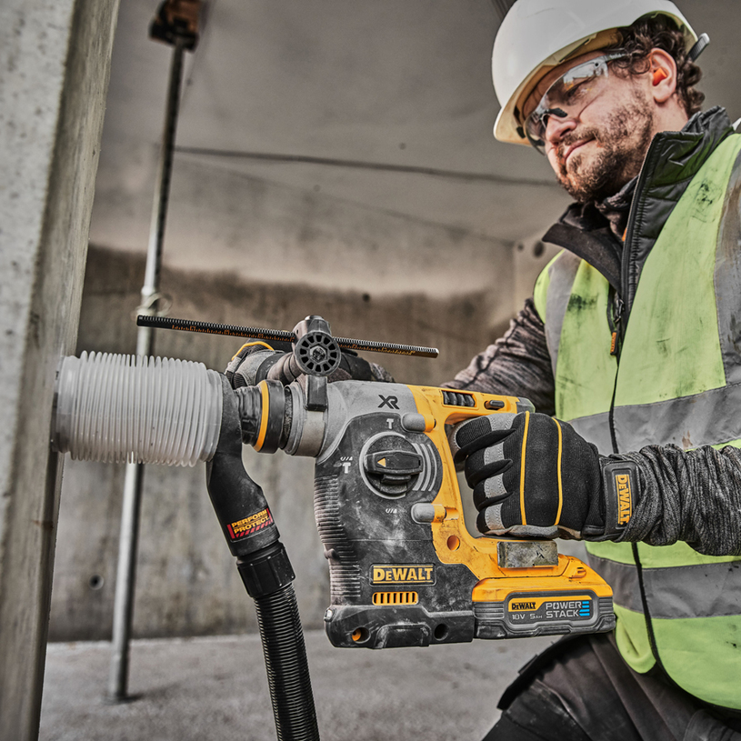 #DEWALT АКУМ.КОМПЛЕКТ DCK685P3T-QW #DEWALT АКУМ.КОМПЛЕКТ DCK685P3T-QW