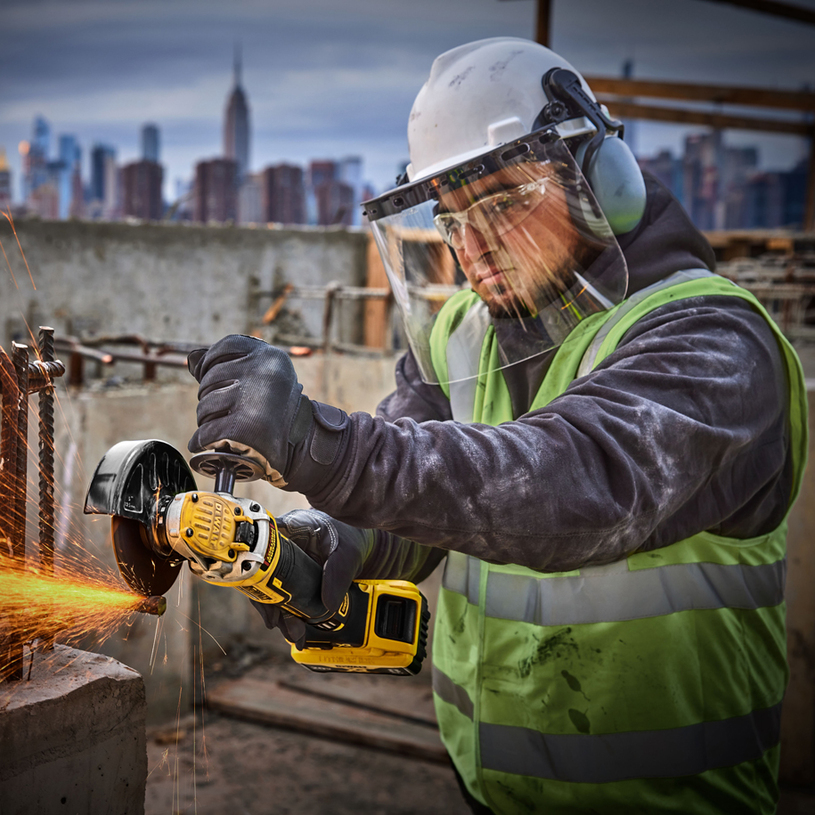 #DEWALT АКУМ.КОМПЛ.DCK422P3-QW #DEWALT АКУМ.КОМПЛ.DCK422P3-QW