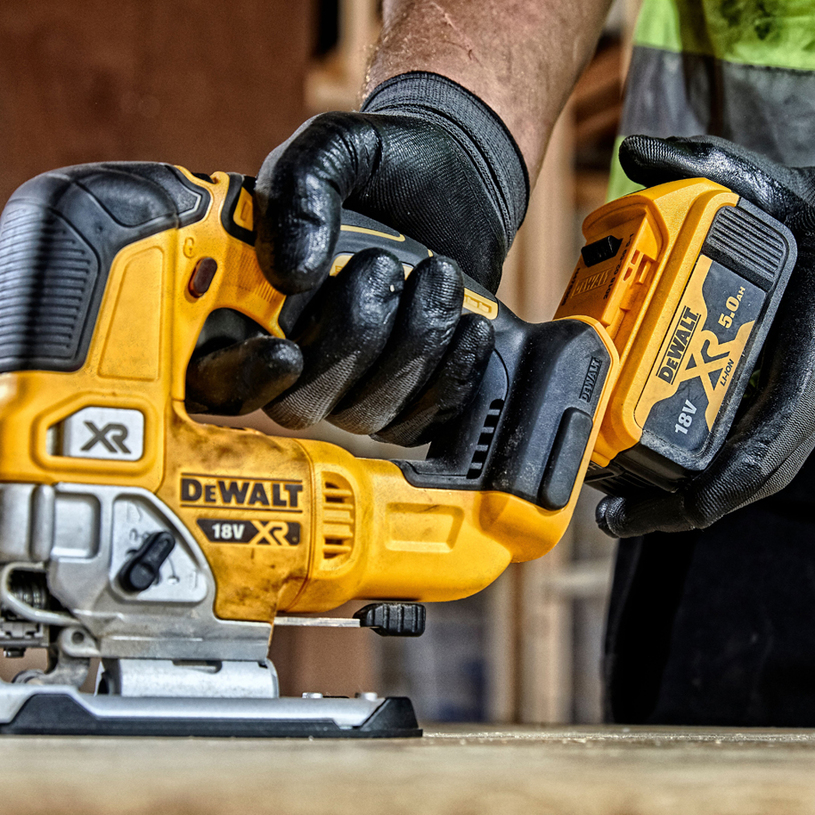 #DEWALT АКУМ.БЕЗЧ.ПРОБ.РИОН DCS334P2-QW #DEWALT АКУМ.БЕЗЧ.ПРОБ.РИОН DCS334P2-QW