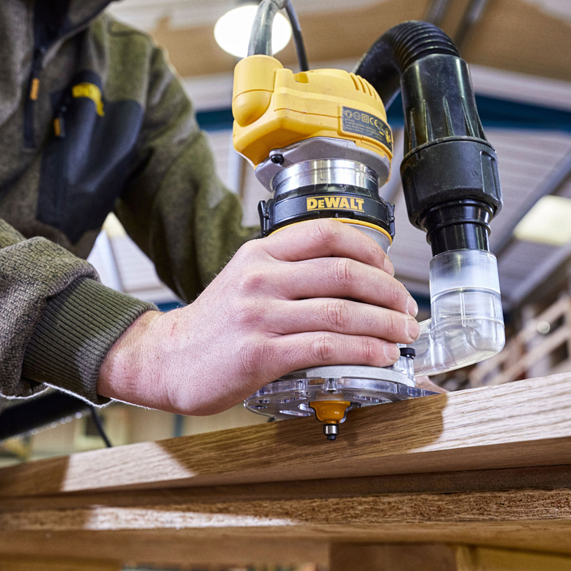 #DEWALT КАНТОВА ОБЕРФРЕЗА D26200-QS #DEWALT КАНТОВА ОБЕРФРЕЗА D26200-QS