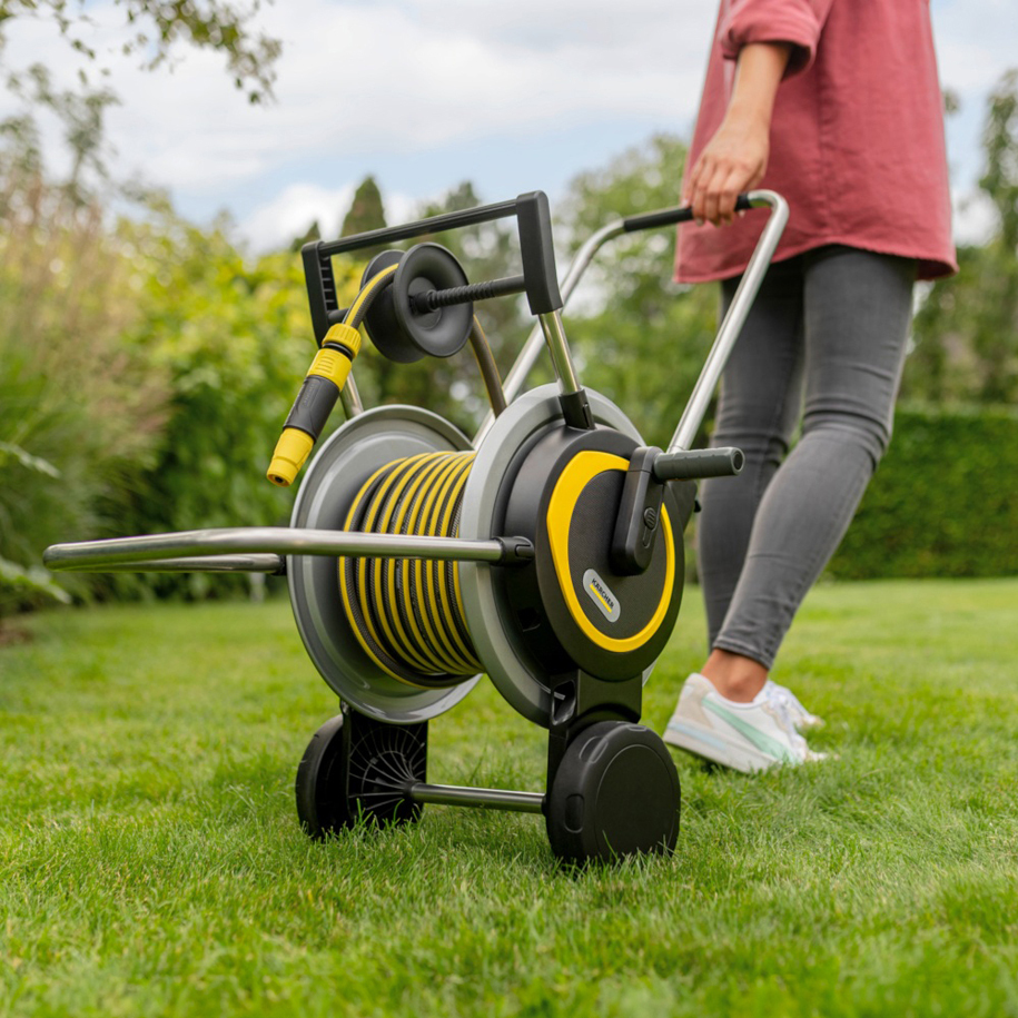 Metal reel built for heavy loads