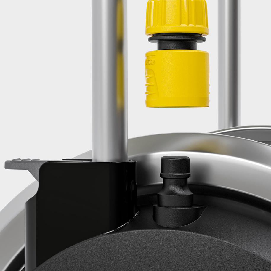 Telescopic handle with quick-release levers