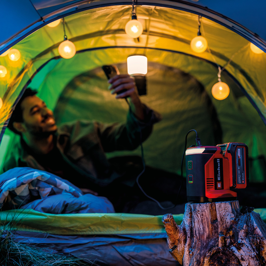 Dimmable LED light for the tent or workbench