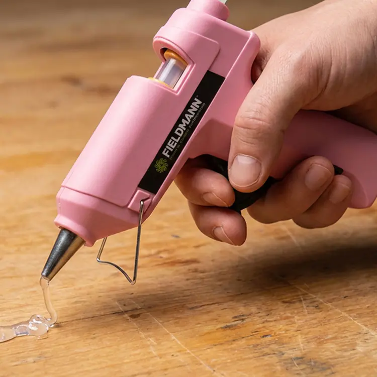 Melting capacity of 3–6 g for a steady glue flow