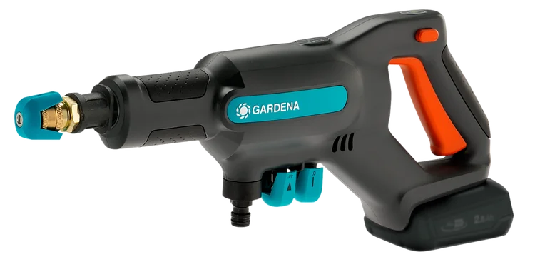 Three pressure levels — 9, 14 and 24 bar for delicate and stubborn dirt